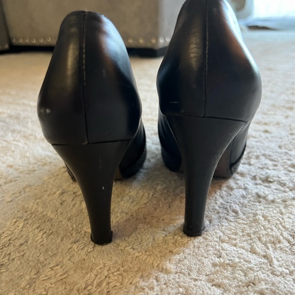 Elegant Black Women's Ankle Boots - Picture 5 of 14